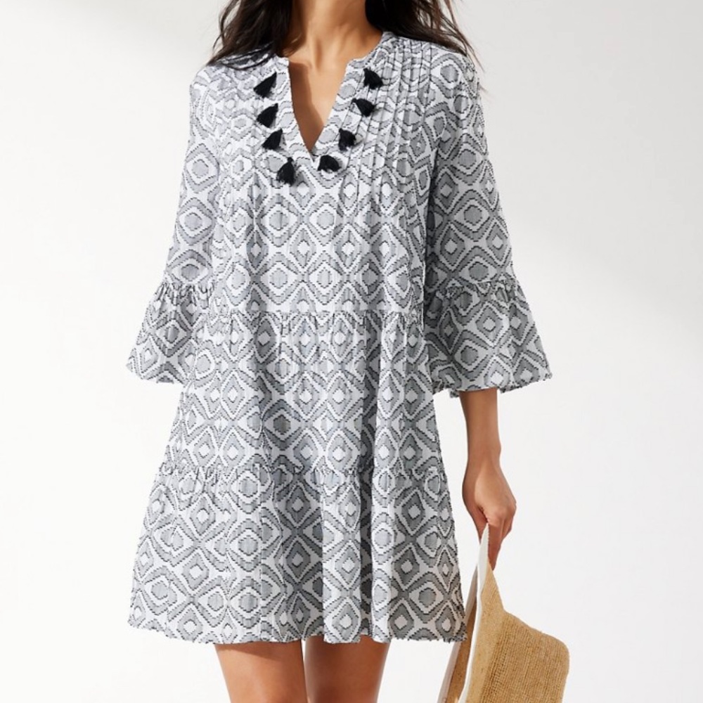 Tommy Bahamas Diamond Clip Jacquard Tier Dress (S/P)
